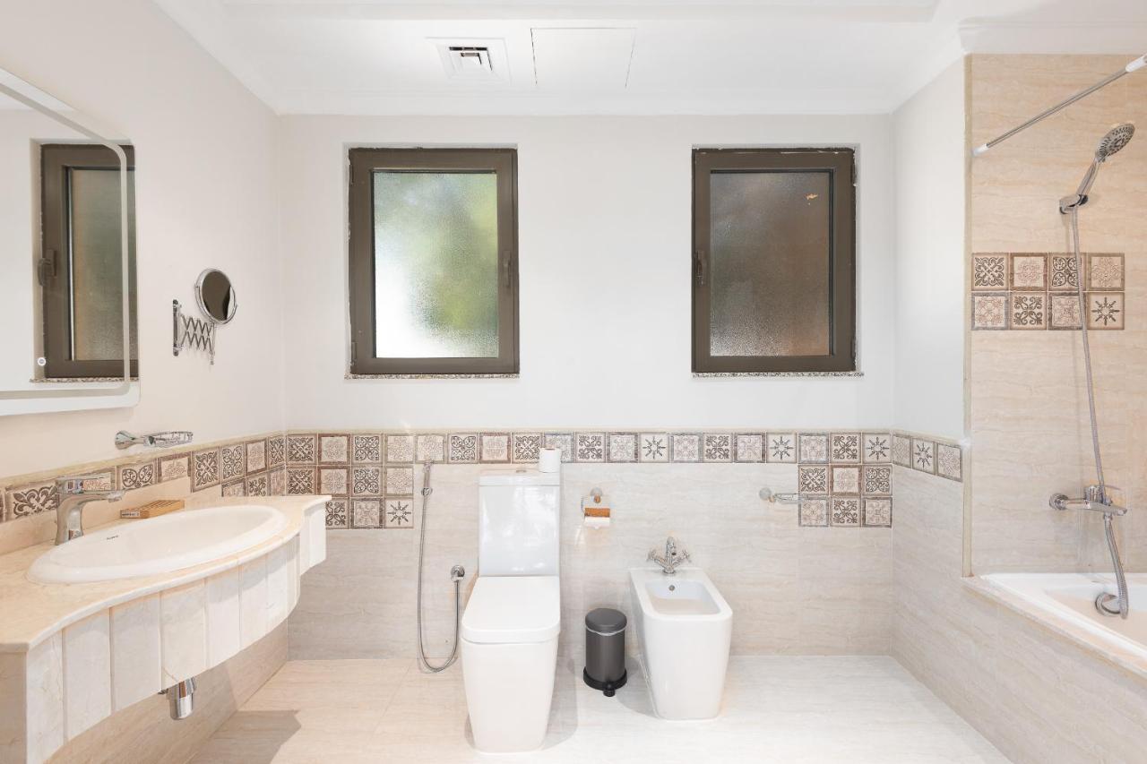 Maison Privee - Prvt Pool & Beach! In Luxury Palm Jumeirah Villa ดูไบ ภายนอก รูปภาพ