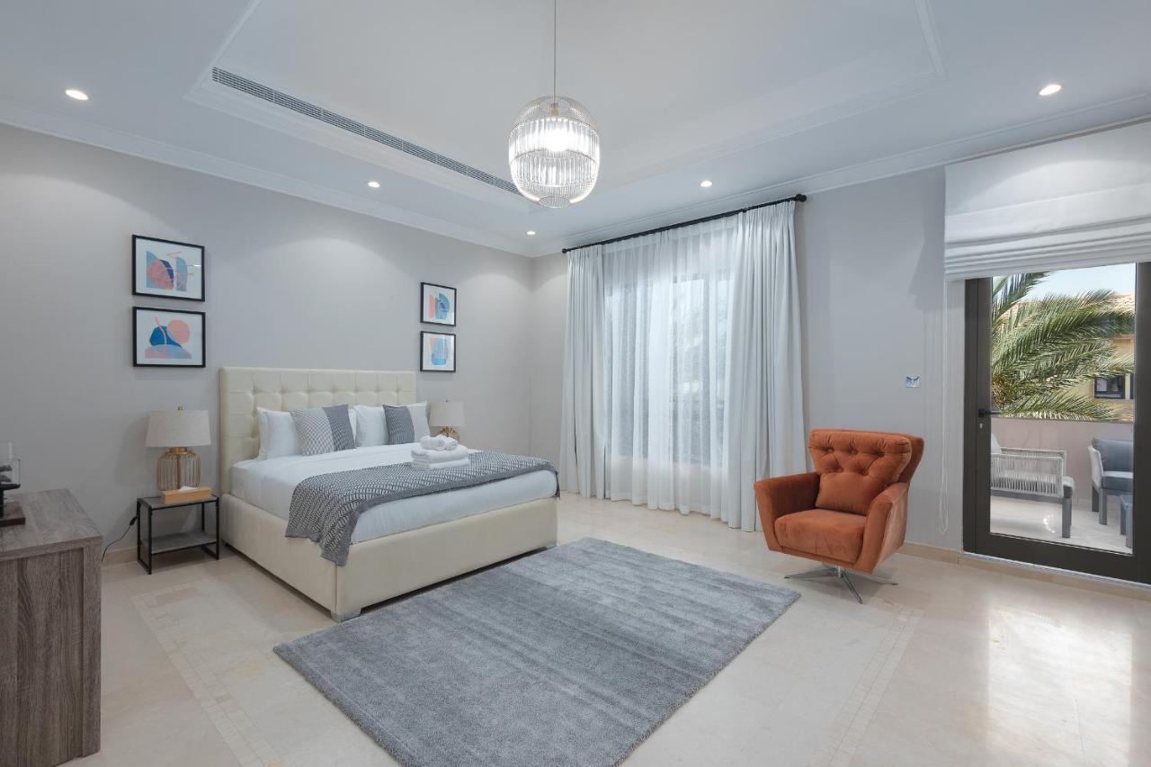 Maison Privee - Prvt Pool & Beach! In Luxury Palm Jumeirah Villa ดูไบ ภายนอก รูปภาพ