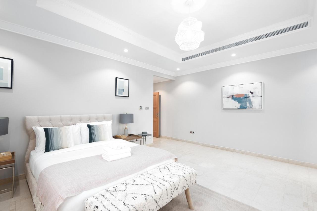 Maison Privee - Prvt Pool & Beach! In Luxury Palm Jumeirah Villa ดูไบ ภายนอก รูปภาพ